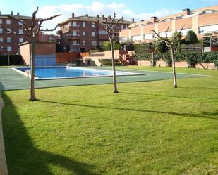 Piscina de Pis en venda en Vilassar de Mar amb Aire condicionat i Terrassa