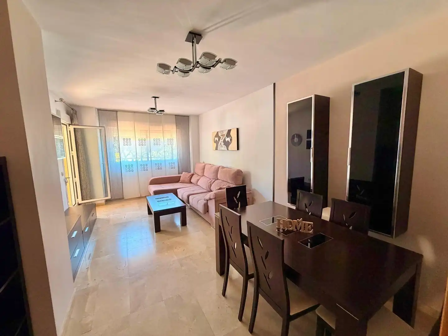 Sala de estar de Piso en venta en Torremolinos con Aire acondicionado, Calefacción y Terraza