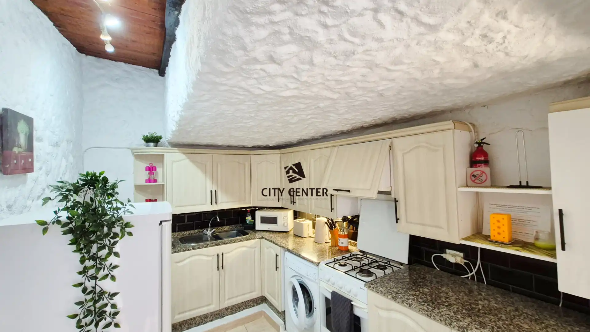Kitchen of Houses for sale in San Miguel de Abona  with Private garden, Terrace and Jacuzzi