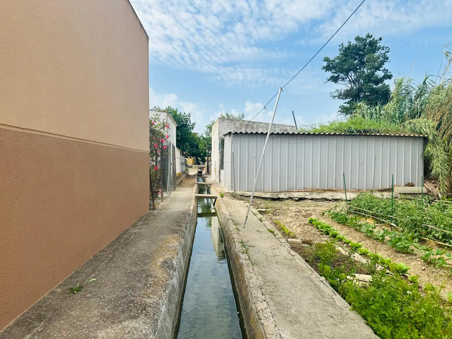 Vista exterior de Casa o xalet en venda en Sant Jaume d'Enveja amb Jardí privat i Moblat