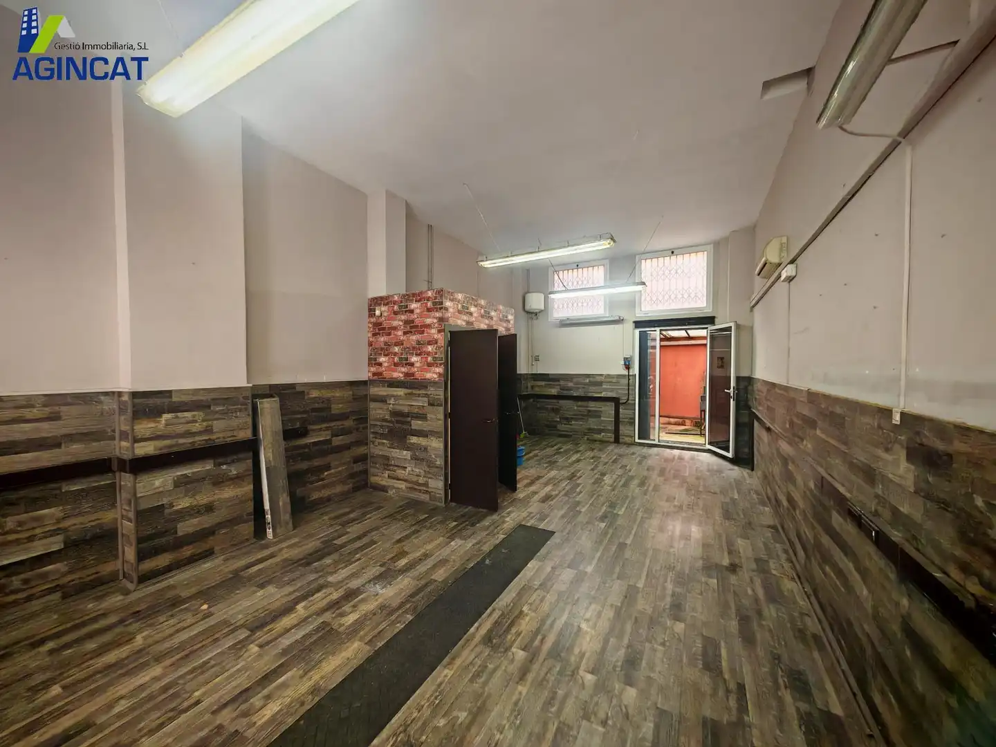 Commercial properties for sale in Carrer de la Palma, Els Merinals
