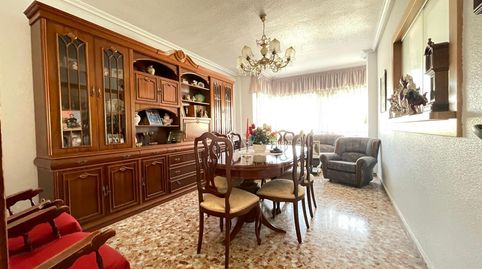 Foto 3 von Einfamilien-Reihenhaus zum Verkauf in Calle de las Nieves, San Crispín - Huerta Nueva-Estación, Elda