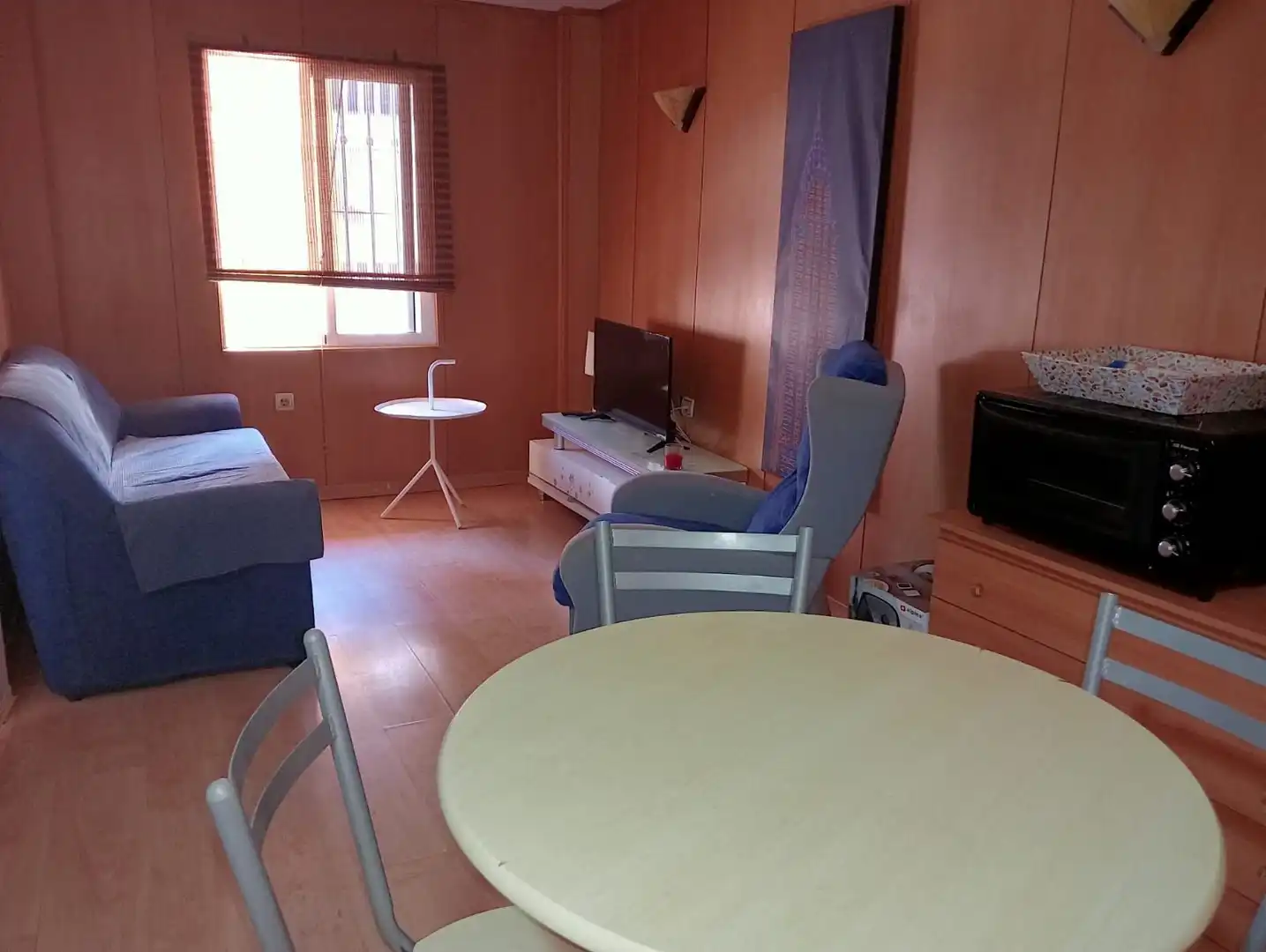 Sala d'estar de Pis de lloguer en Jaén amb Moblat