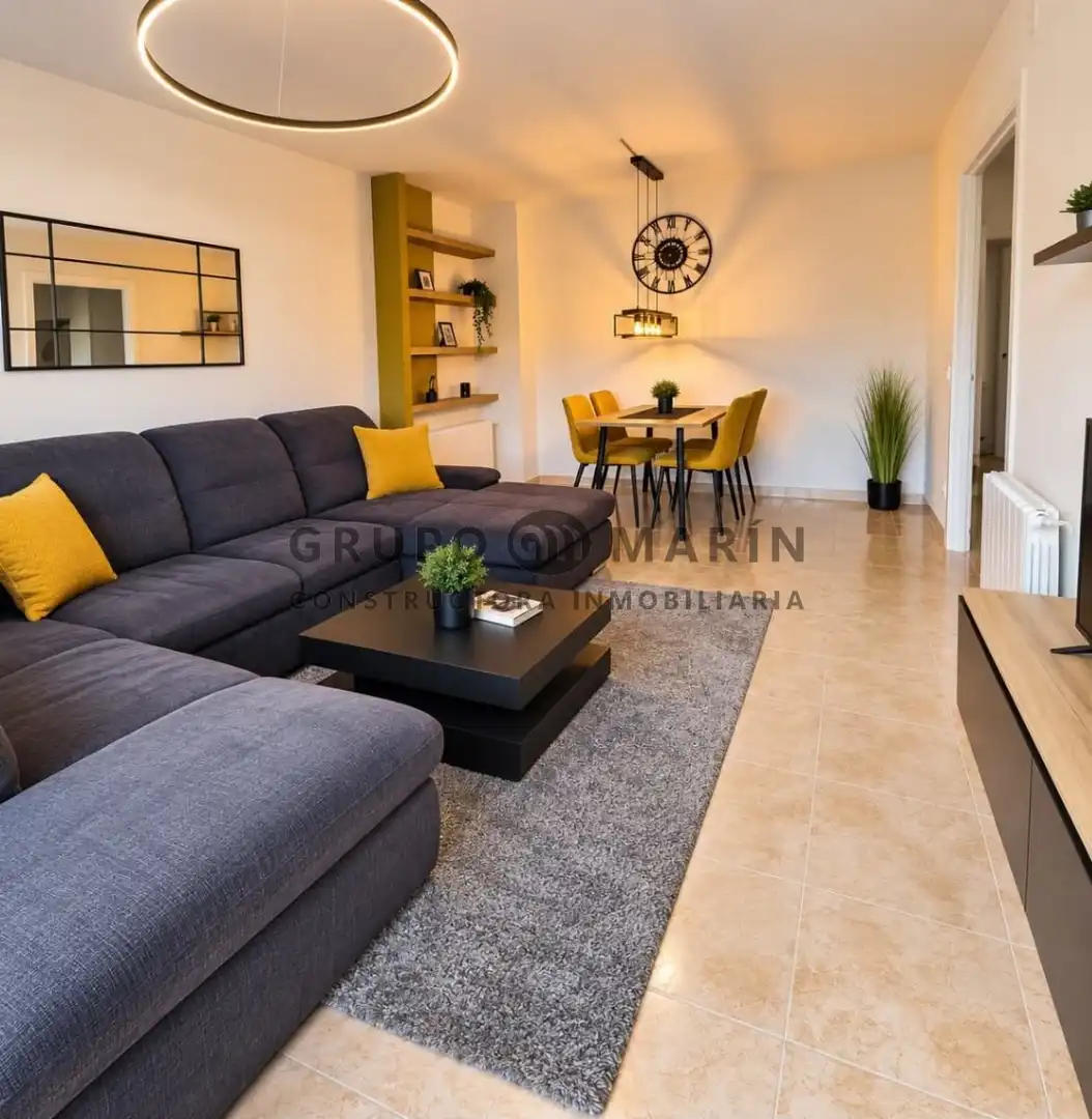 Appartement compact avec terrasse à vendre à Carrer Montblanc