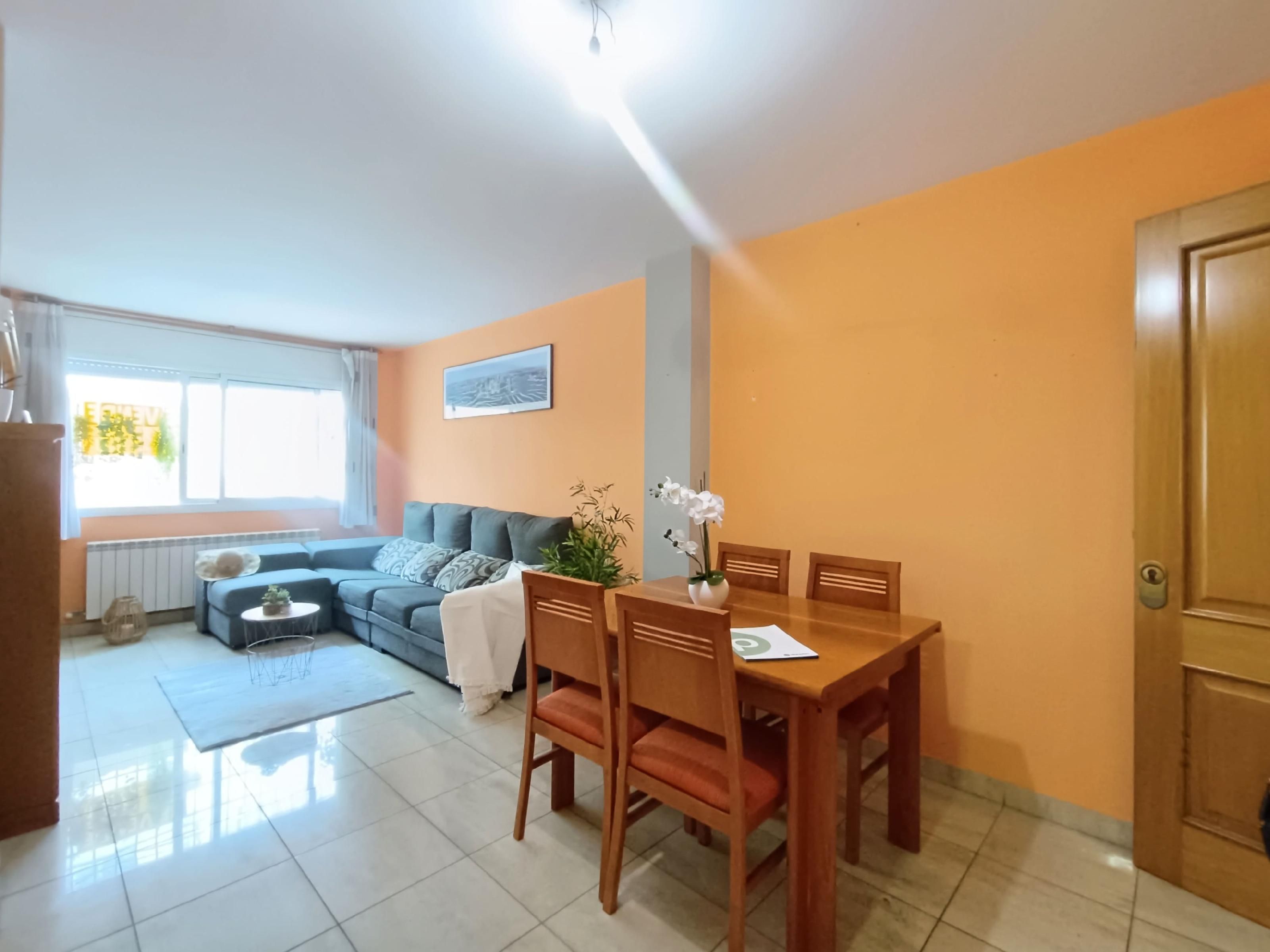 Living room of Flat for sale in Sant Pere de Ribes  with Heating and Storage room