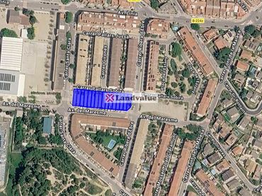 Terreni e lotti in vendita a calle Pallars Sobirà 2