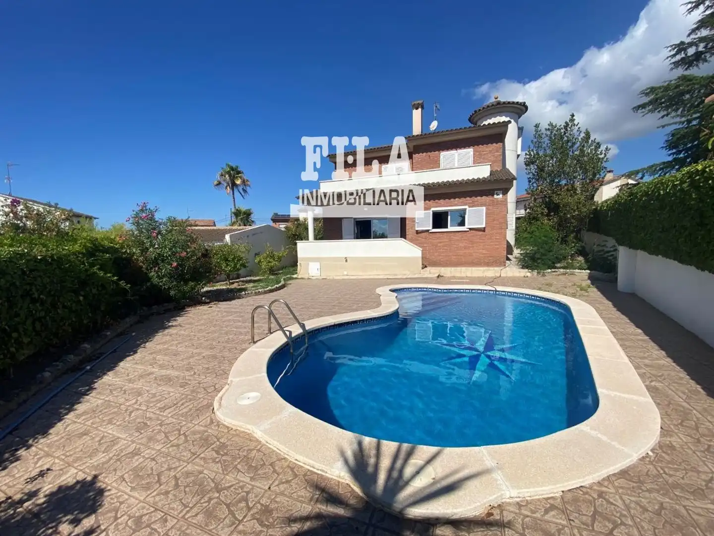 Villa con piscina in vendita a PATAGONIA