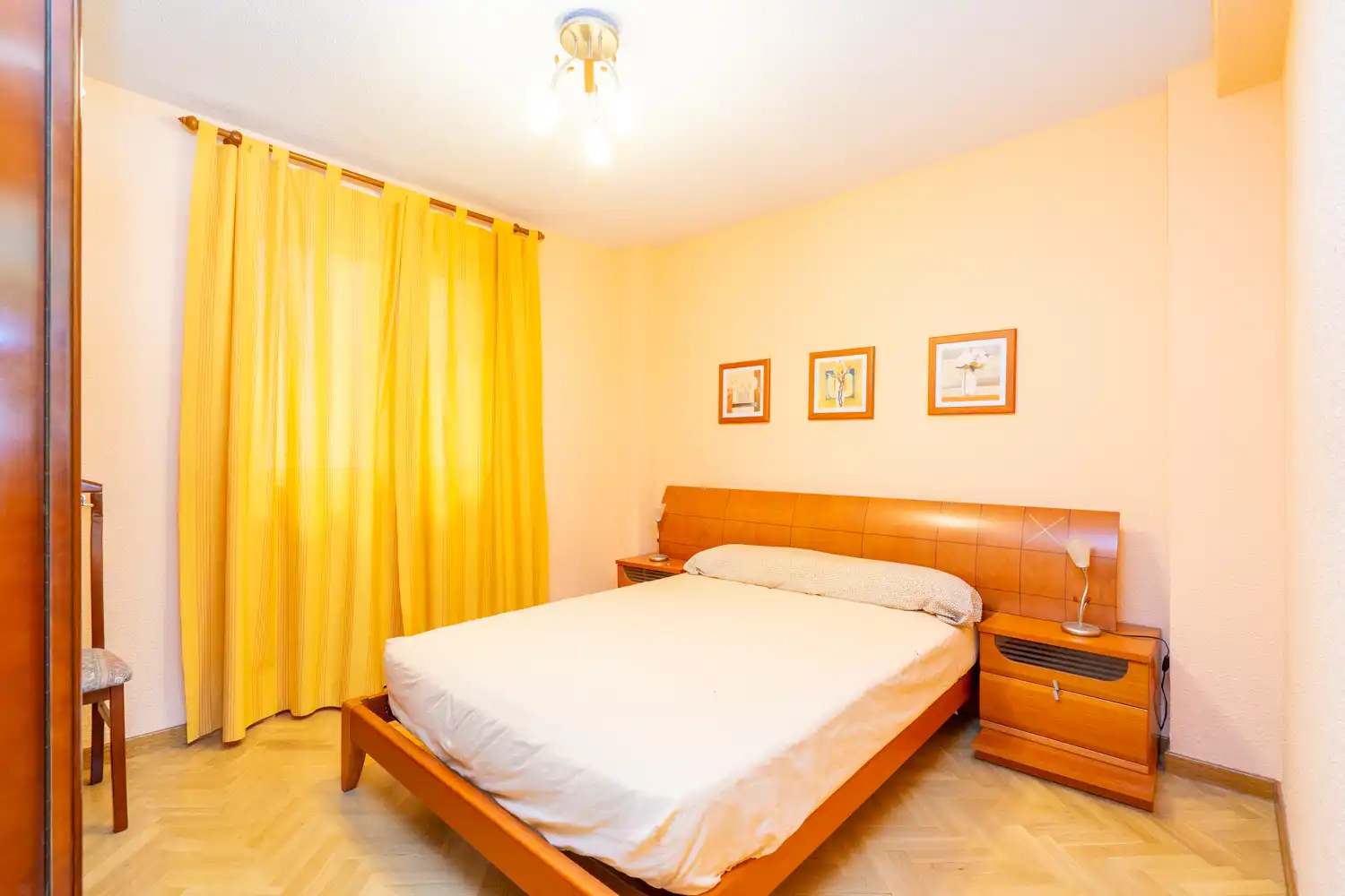 Habitación de Piso en venta en Móstoles con Calefacción, Terraza y Piscina comunitaria