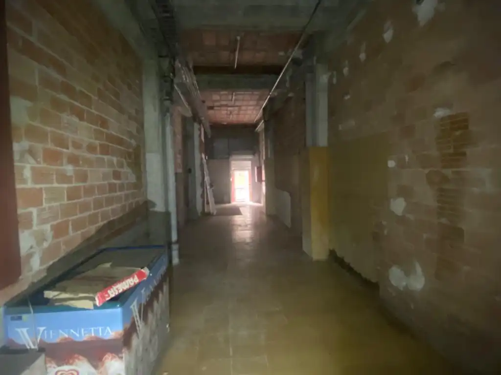 Local comercial en venda a Centre - Passeig i Rodalies, imagen 5