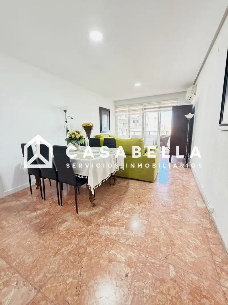 Außenansicht von Wohnung zur Miete in Valencia mit Klimaanlage, Heizung und Terrasse