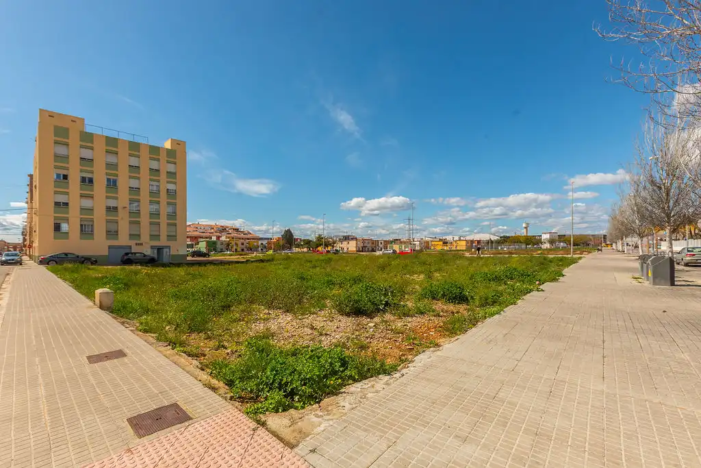 Terreno en venta en C/ Almirante, Les Boqueres - Santa Quiteria