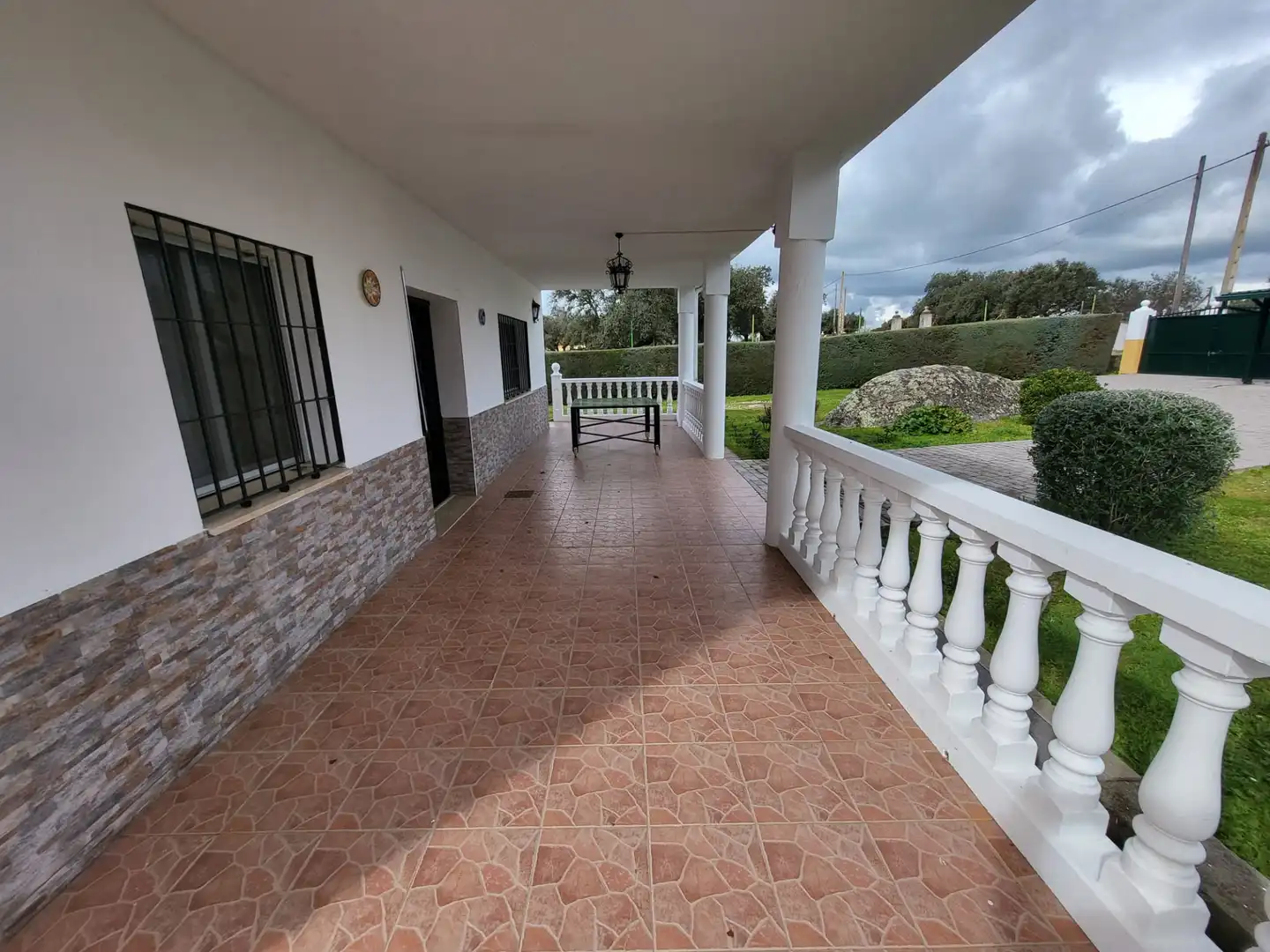 Terrassa de Finca rústica en venda en Cáceres amb Aire condicionat, Calefacció i Jardí privat