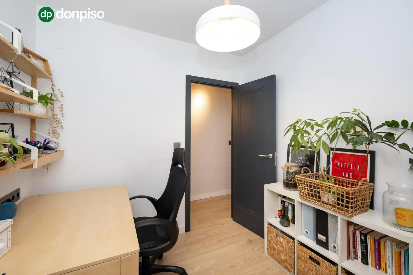 Bedroom of Flat for sale in Genil