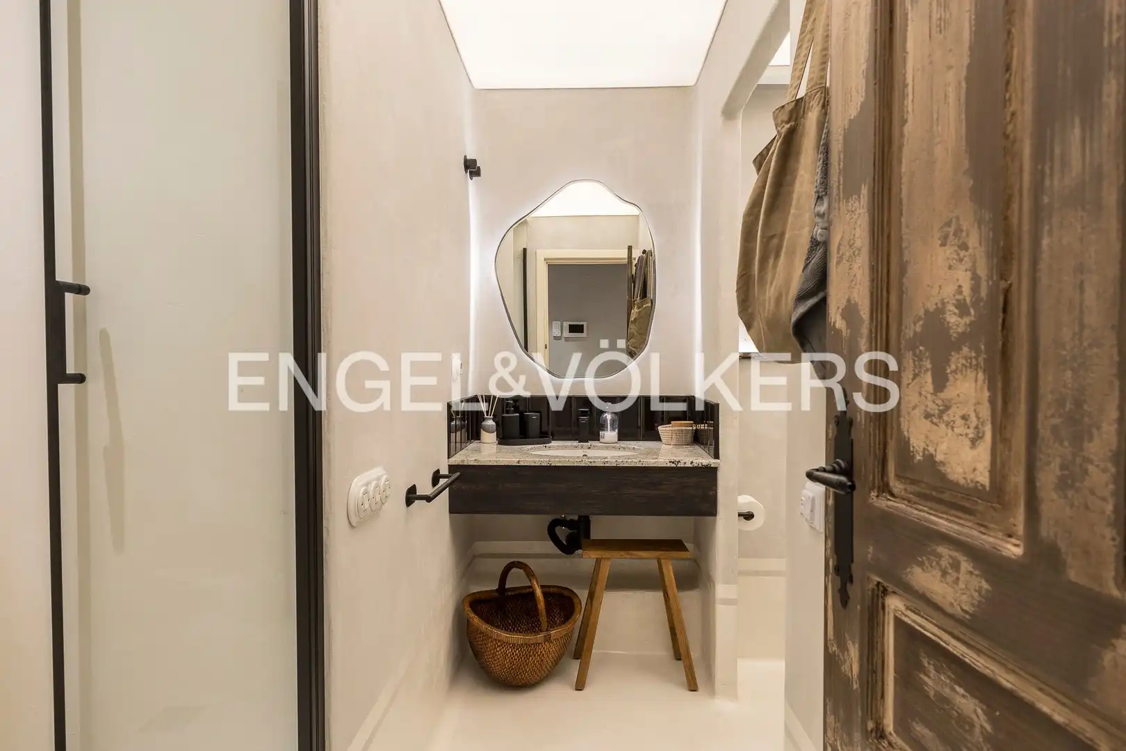 Attic for sale in Sants