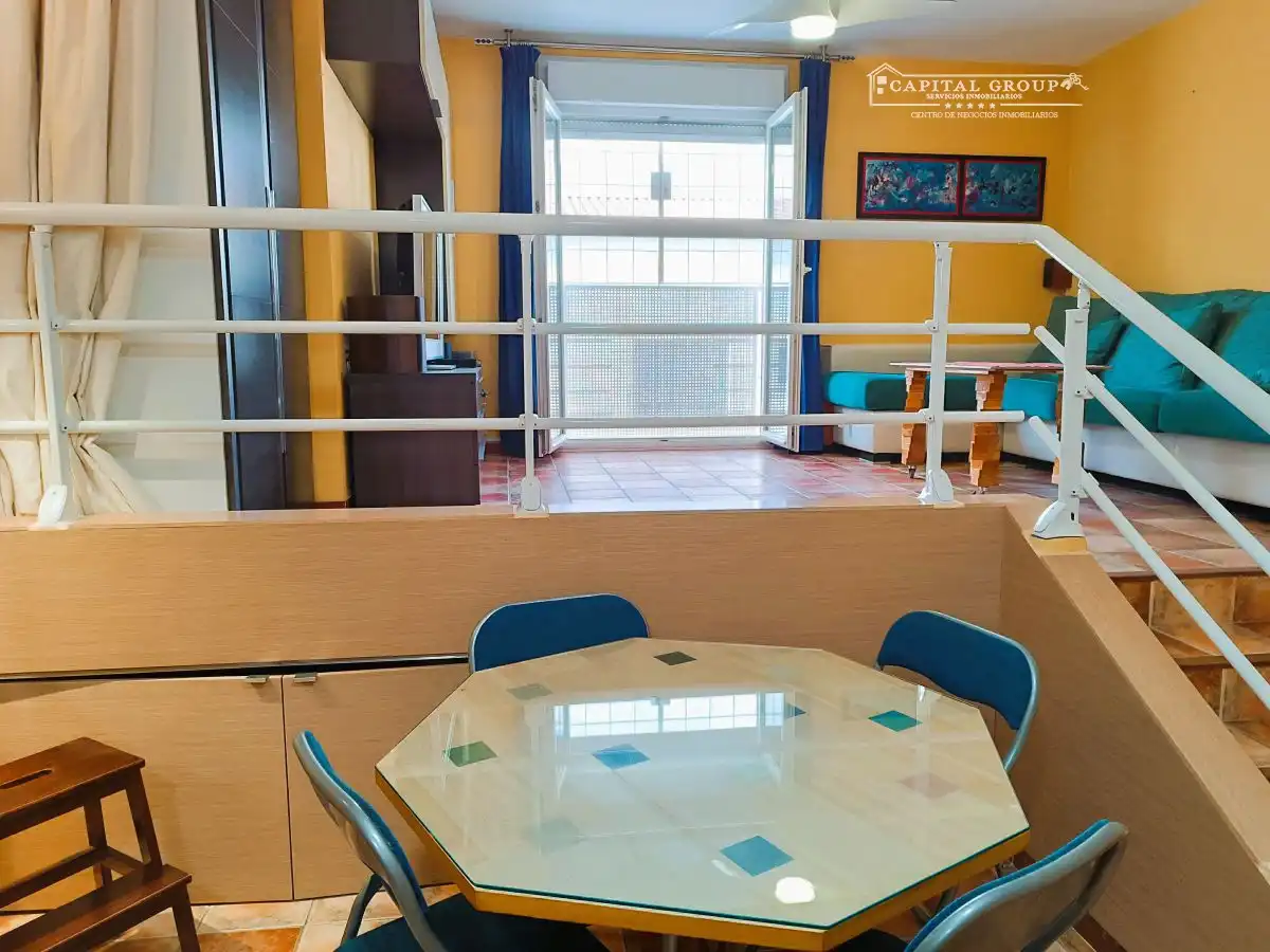 Comedor de Apartamento de alquiler en Punta Umbría con Amueblado, Lavadora y Microondas
