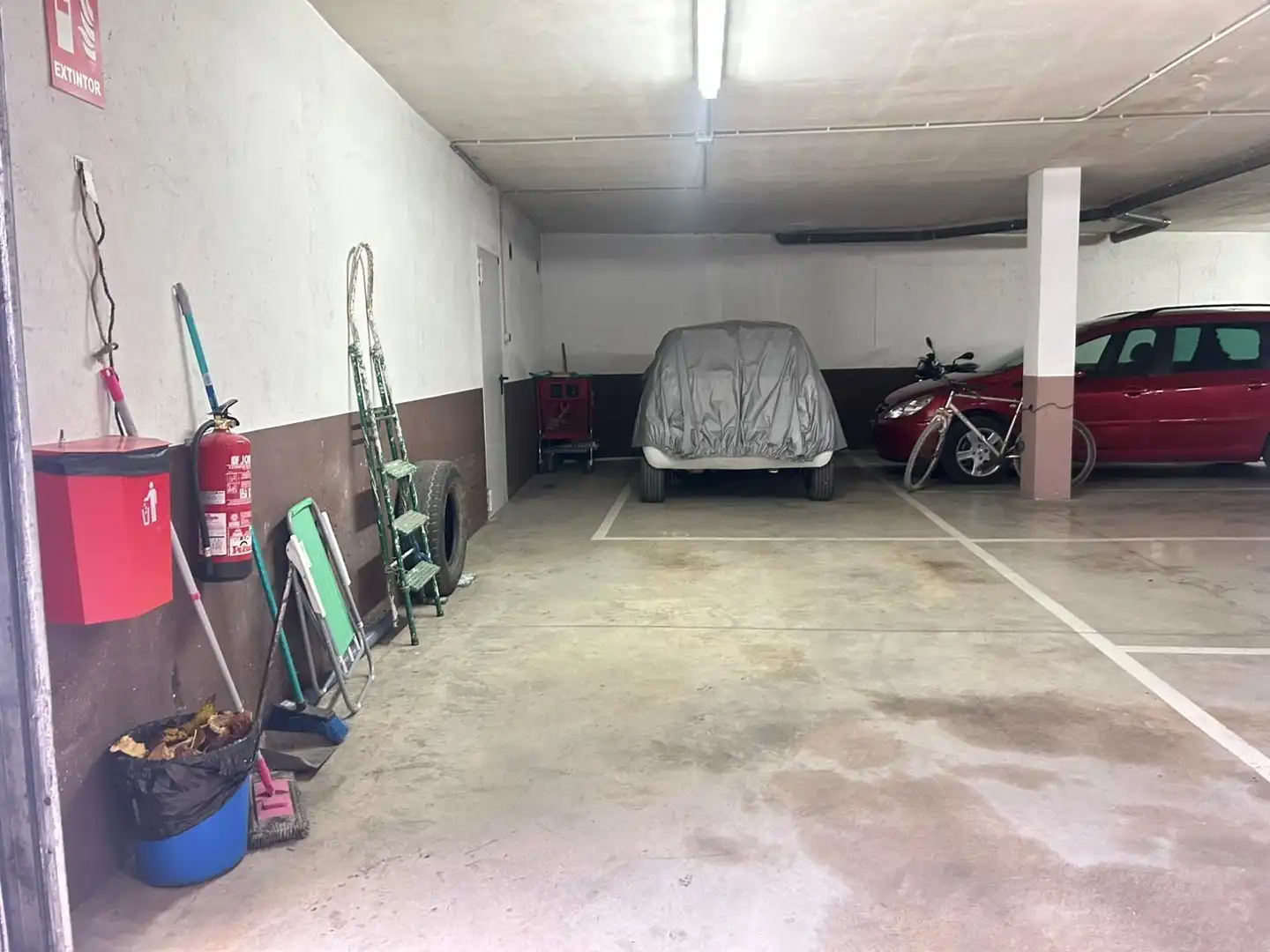 Parking de Apartamento en venta en Mondéjar