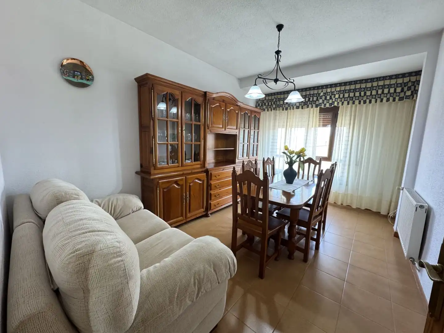 Comedor de Piso de alquiler en Cuerva con Aire acondicionado, Calefacción y Terraza