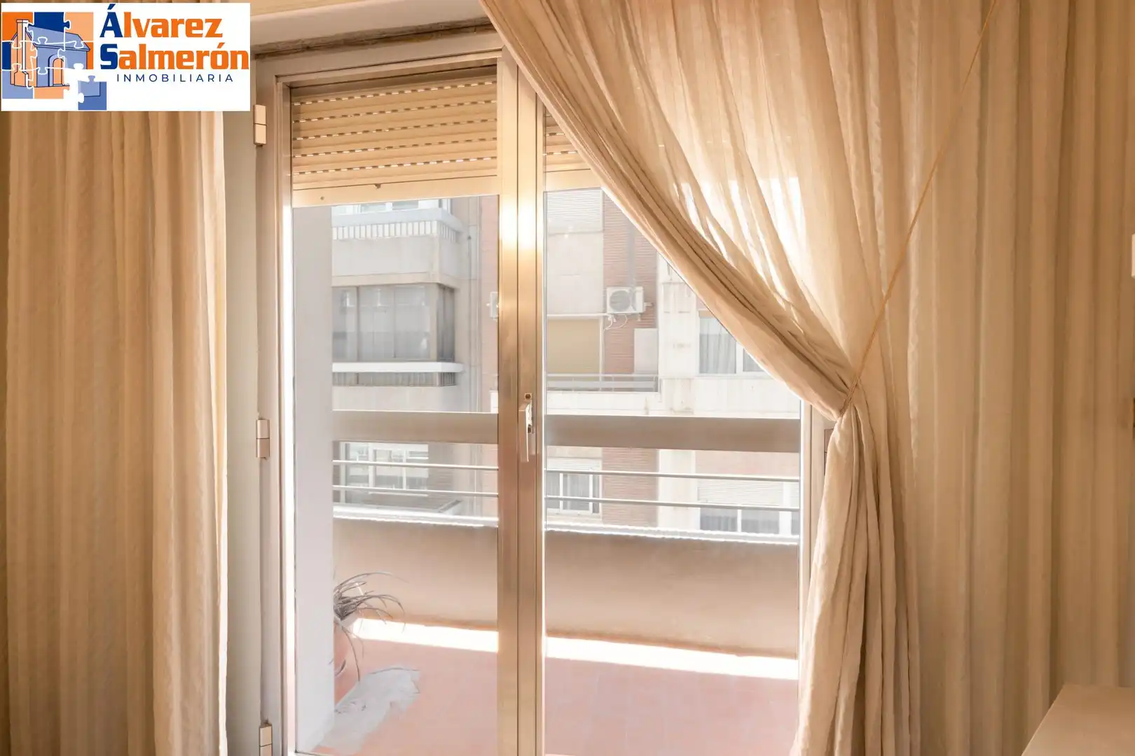 Terraza de Piso en venta en Granada