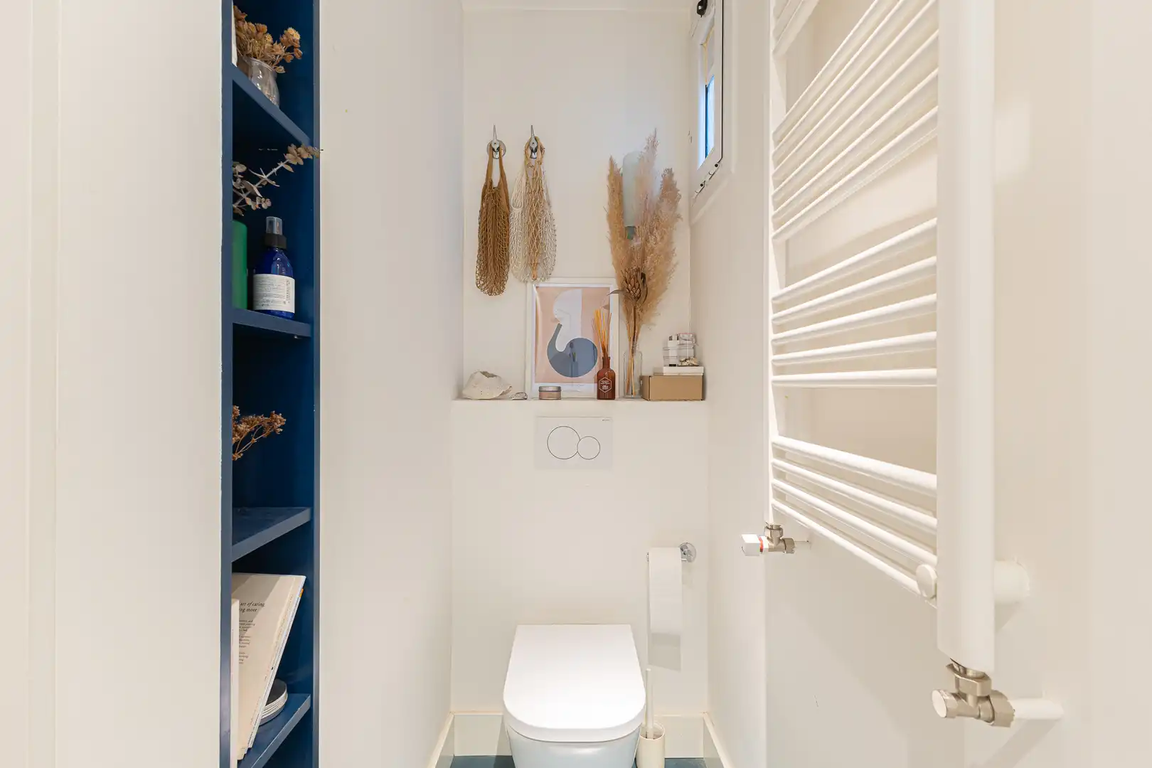 Bathroom of Flat for sale in Barcelona  with Heating and Balcony