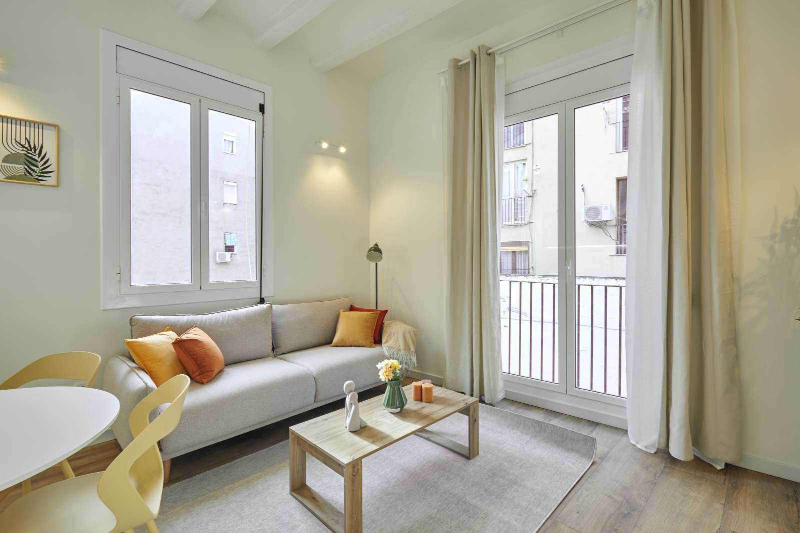 Sala d'estar de Apartament per a compartir en  Barcelona Capital amb Aire condicionat, Calefacció i Terrassa