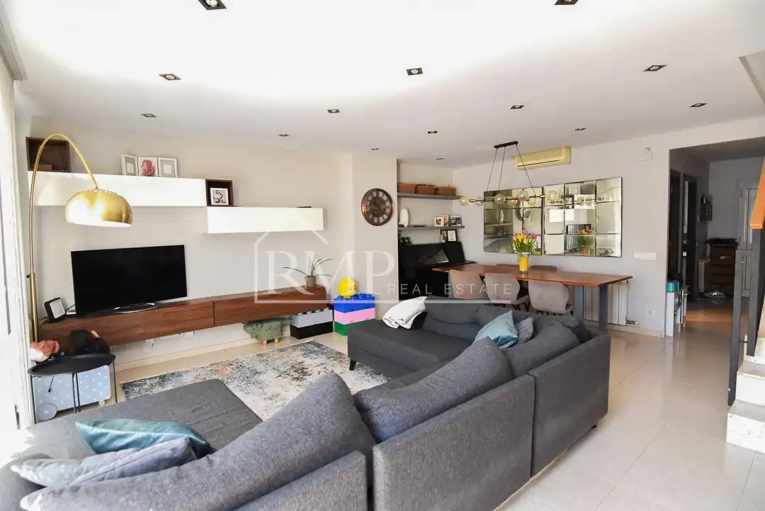 Living room of Detached homes for sale in Calella  with Air Conditioner, Heating and Private garden