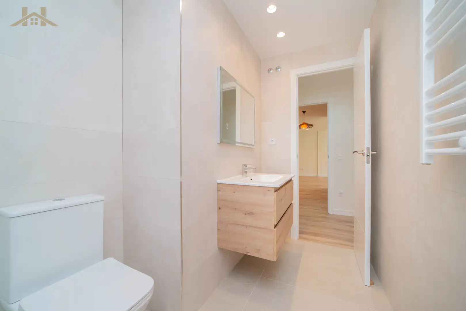 Baño de Piso en venta en Pozuelo de Alarcón con Aire acondicionado