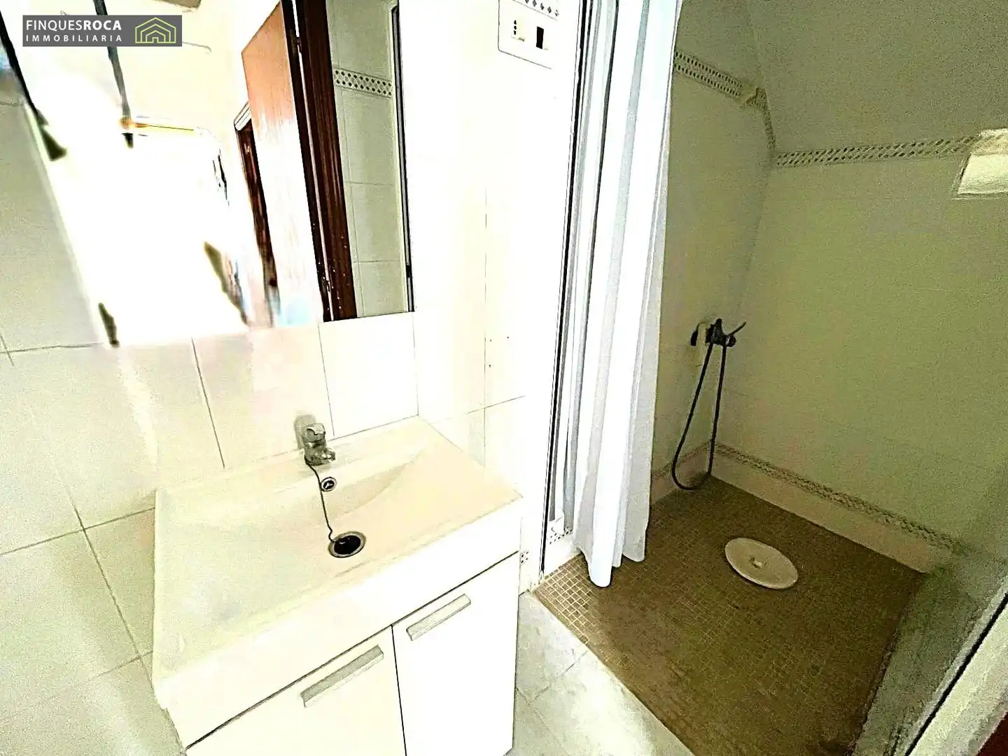 Bany de Casa o xalet en venda en La Ràpita amb Terrassa, Traster i Moblat