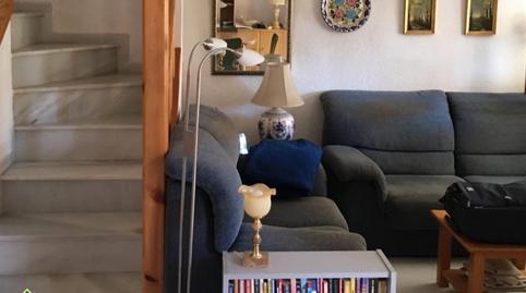 Foto 2 de Casa adosada en venta en Buenavista, Guardamar del Segura