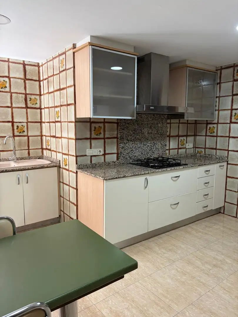 Wohnung mit Aufzug zur Miete in Quatre Carreres, imagen 23
