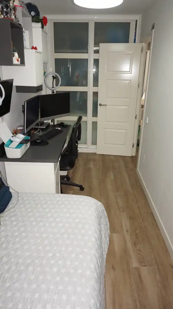 Schlafzimmer von Wohnung zum Verkauf in Madrid mit Klimaanlage, Heizung und Terrasse