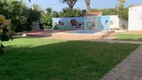 Piscina de Casa o xalet en venda en Chiclana de la Frontera