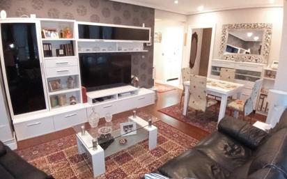 Living room of Flat for sale in Santurtzi 