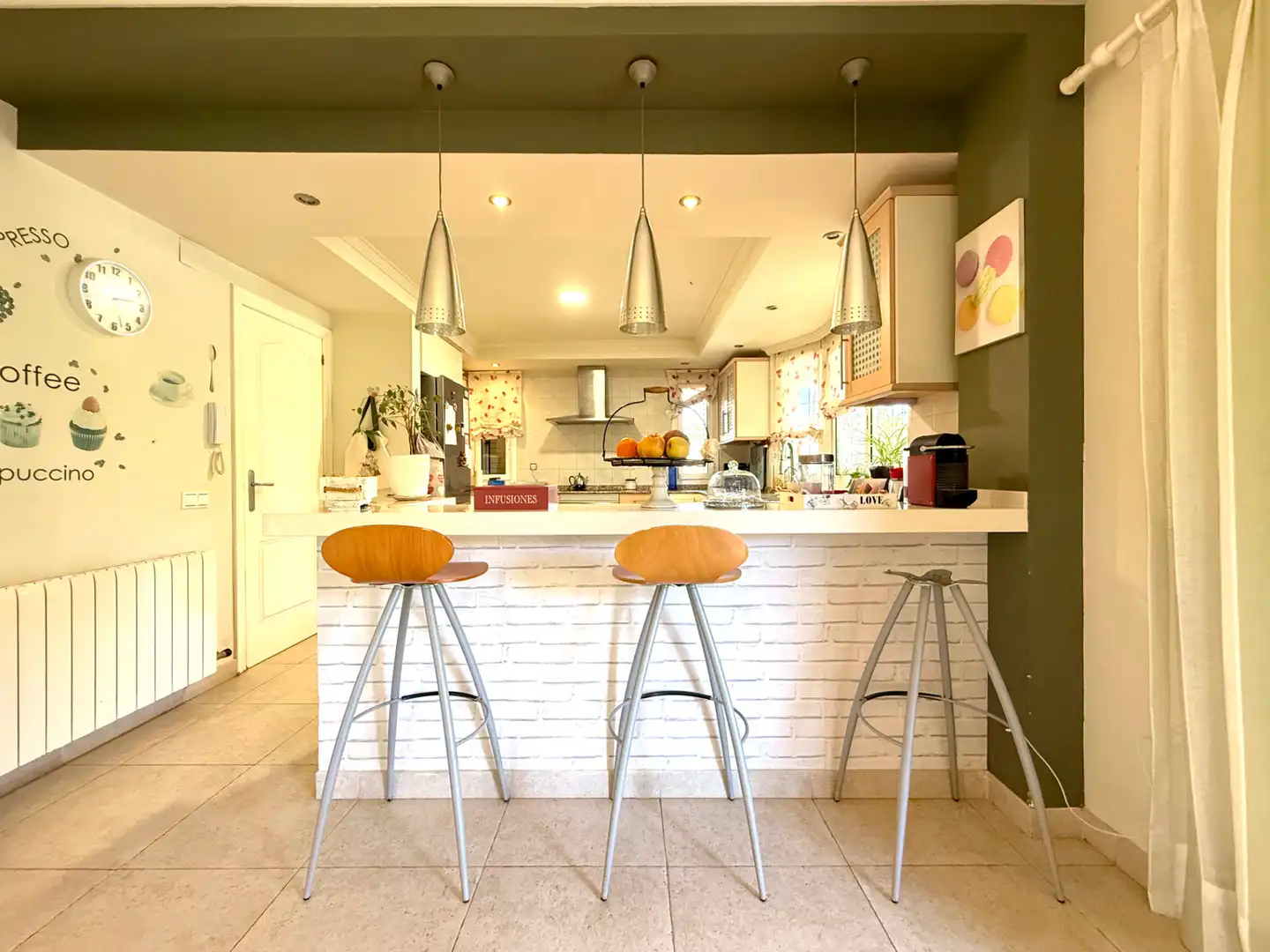 Detached house with pool for sale in Carrer de Josep Clarà, imagen 22