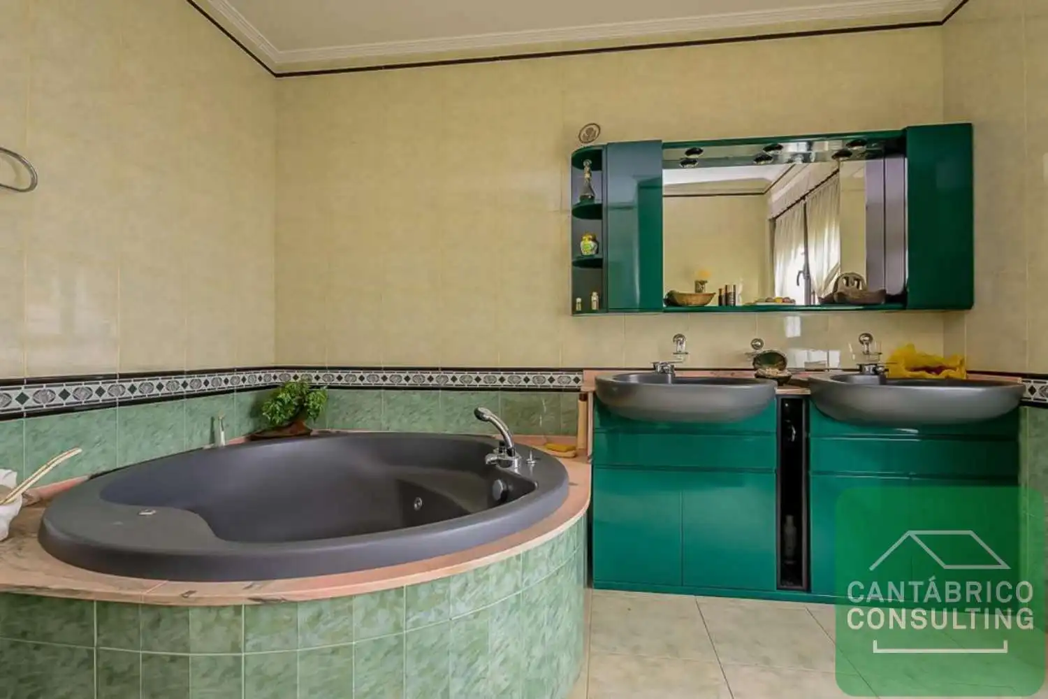 Houses for sale in Navia