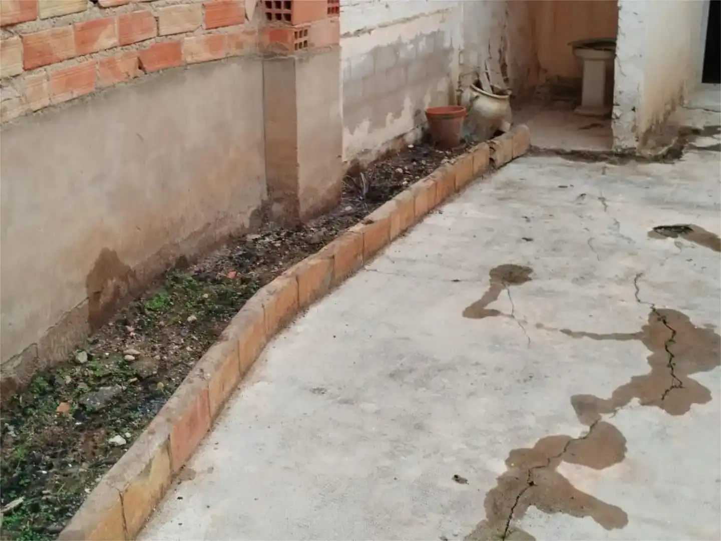 Local en venta en Casas-Ibáñez
