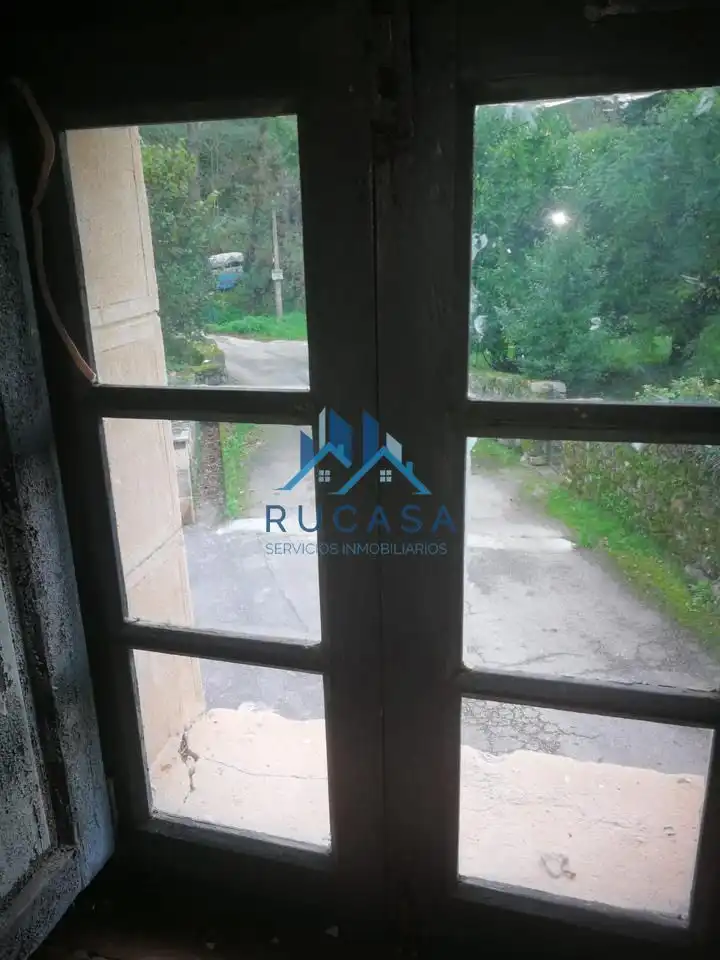 Casa adosada en venta en Barrio Villasuso, Cieza (Cantabria)