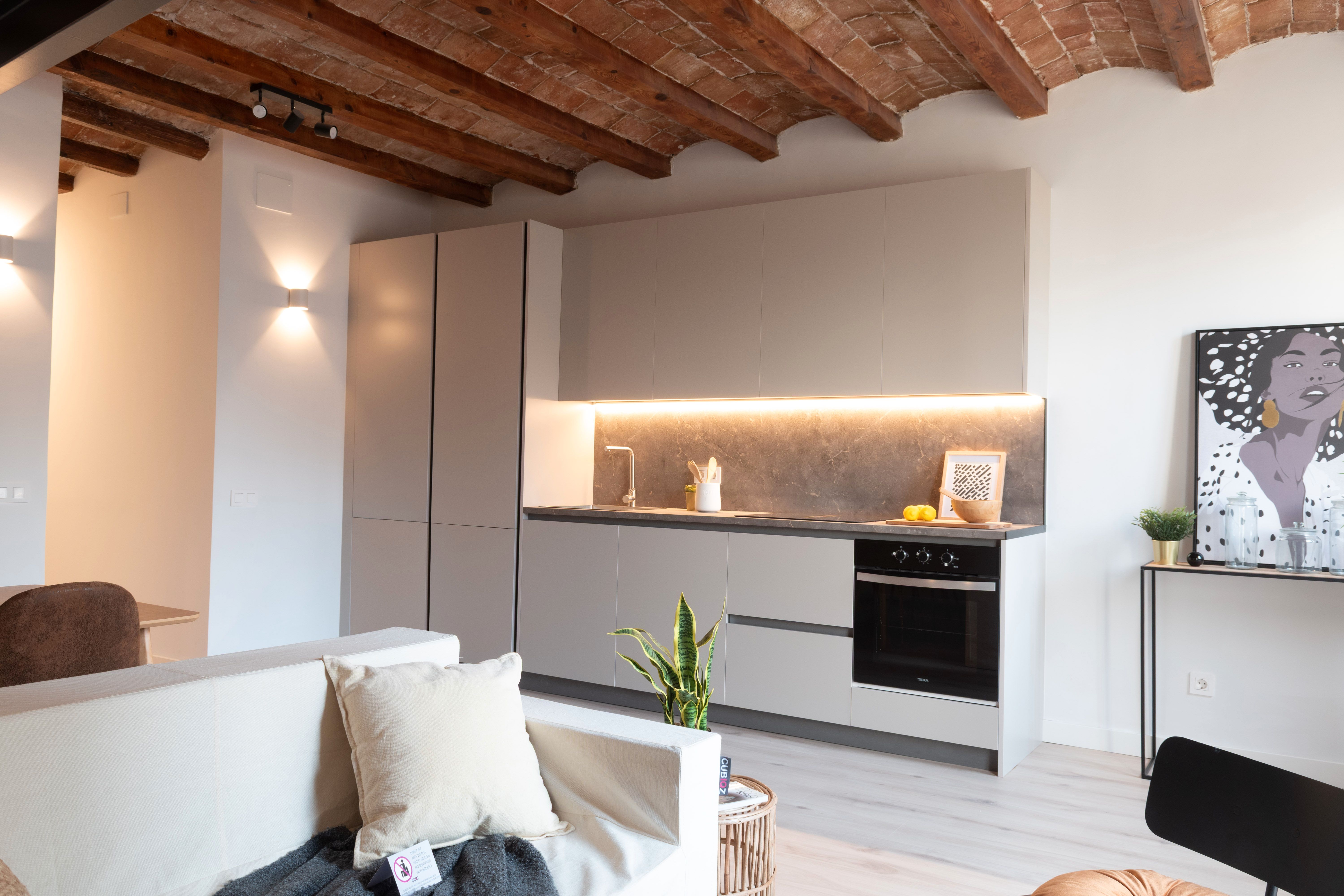 Kitchen of Flat for sale in  Barcelona Capital  with Parquet flooring, Terrace and Storage room