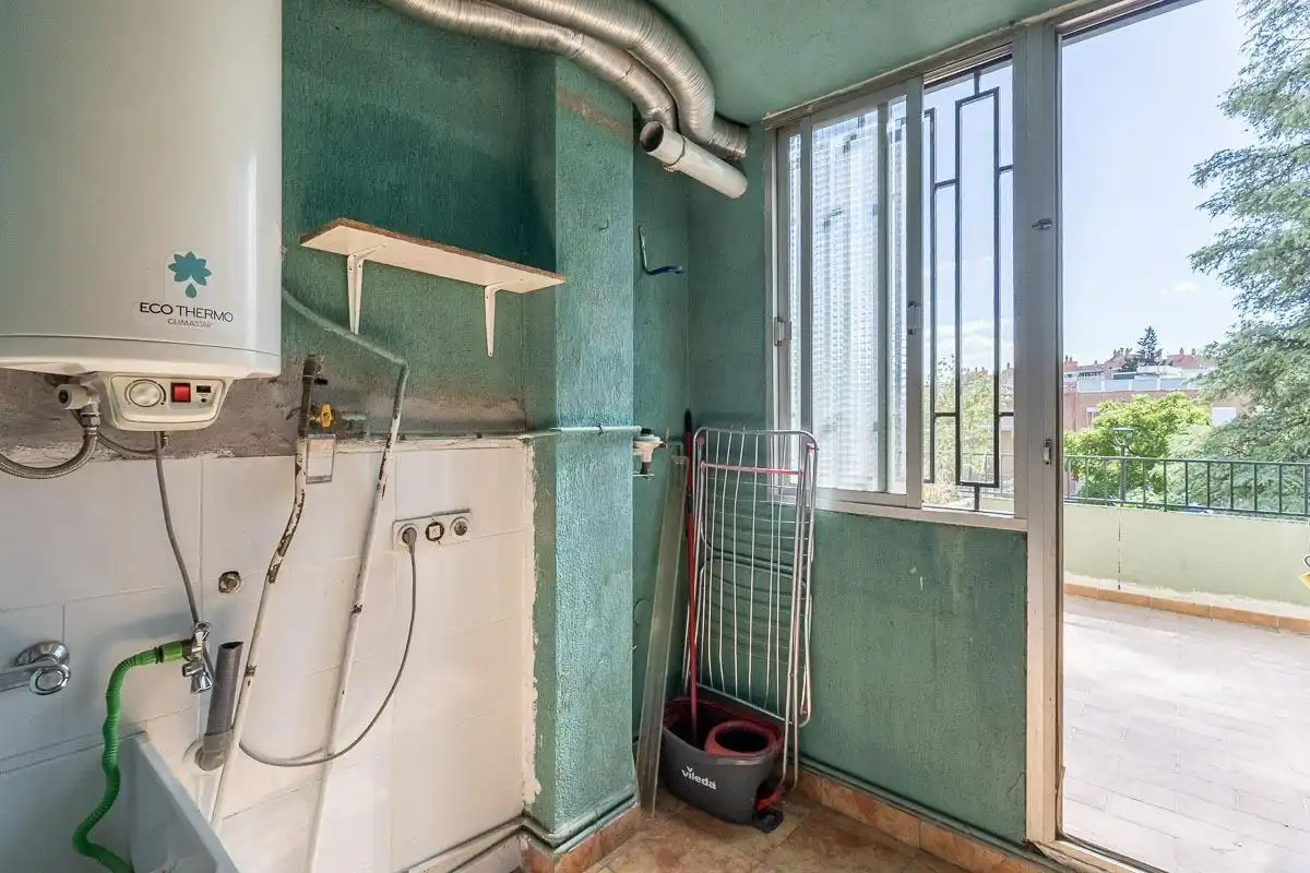 Piso en venta en Camino Bajo de Huétor, 19, Cervantes