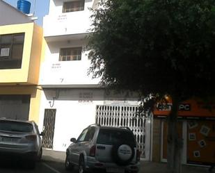 Building for sale in Fabelo