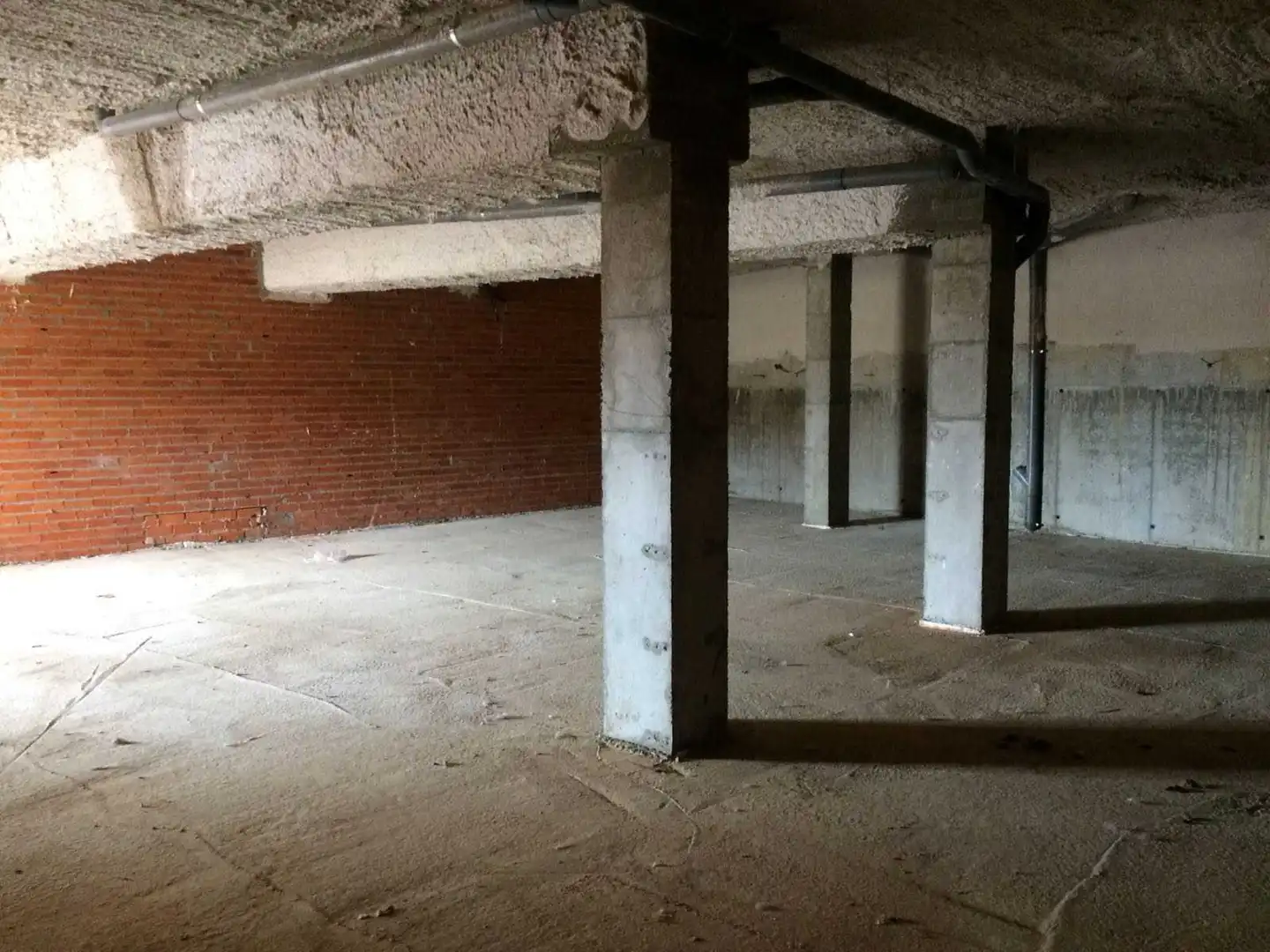 Local comercial de lloguer a AV Luis Moran, imagen 4