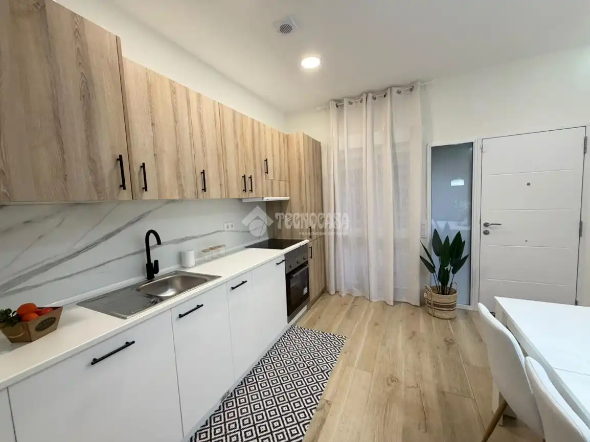 Flat for sale in C. de San Eulogio