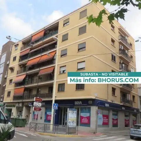 Flat for sale in Manises, Valencia