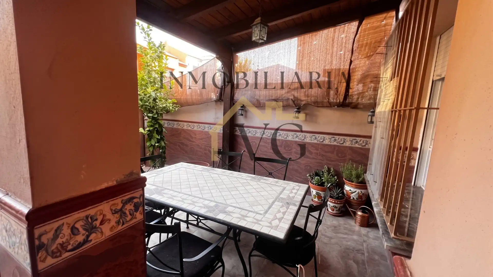 Terrassa de Casa adosada en venda en Guillena amb Calefacció, Terrassa i Traster