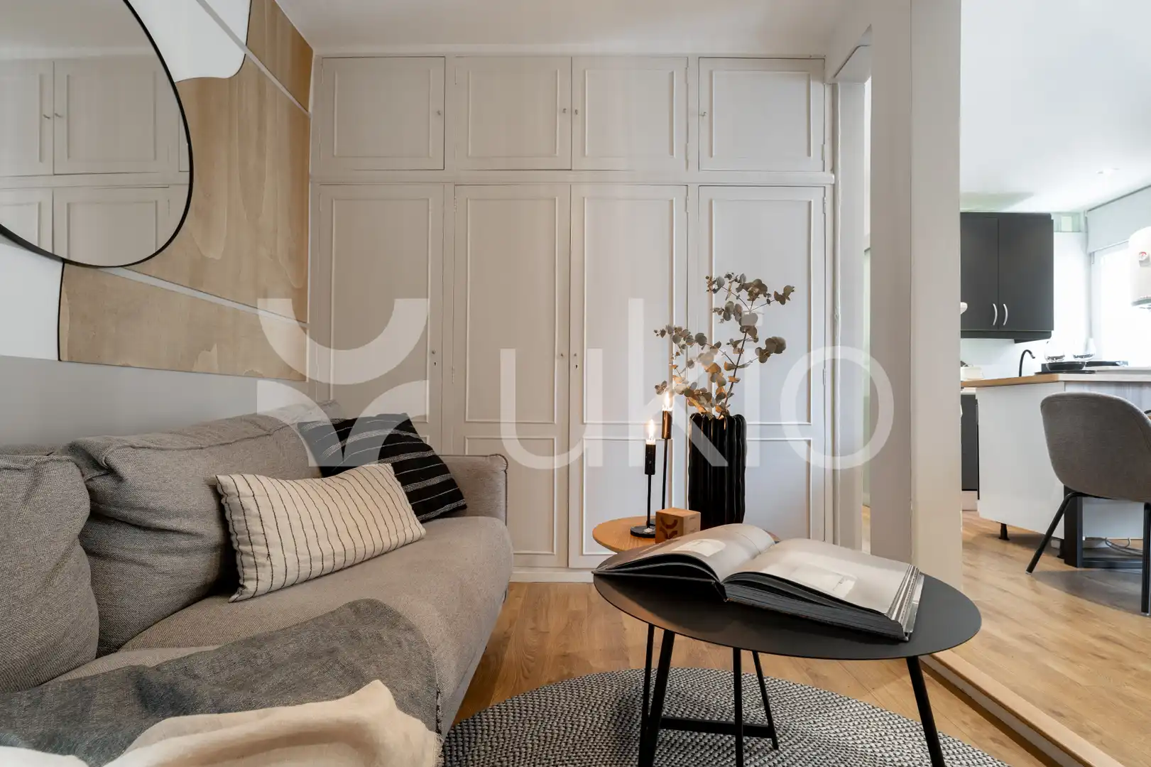Dormitori de Apartament de lloguer en Madrid amb Aire condicionat, Calefacció i Moblat