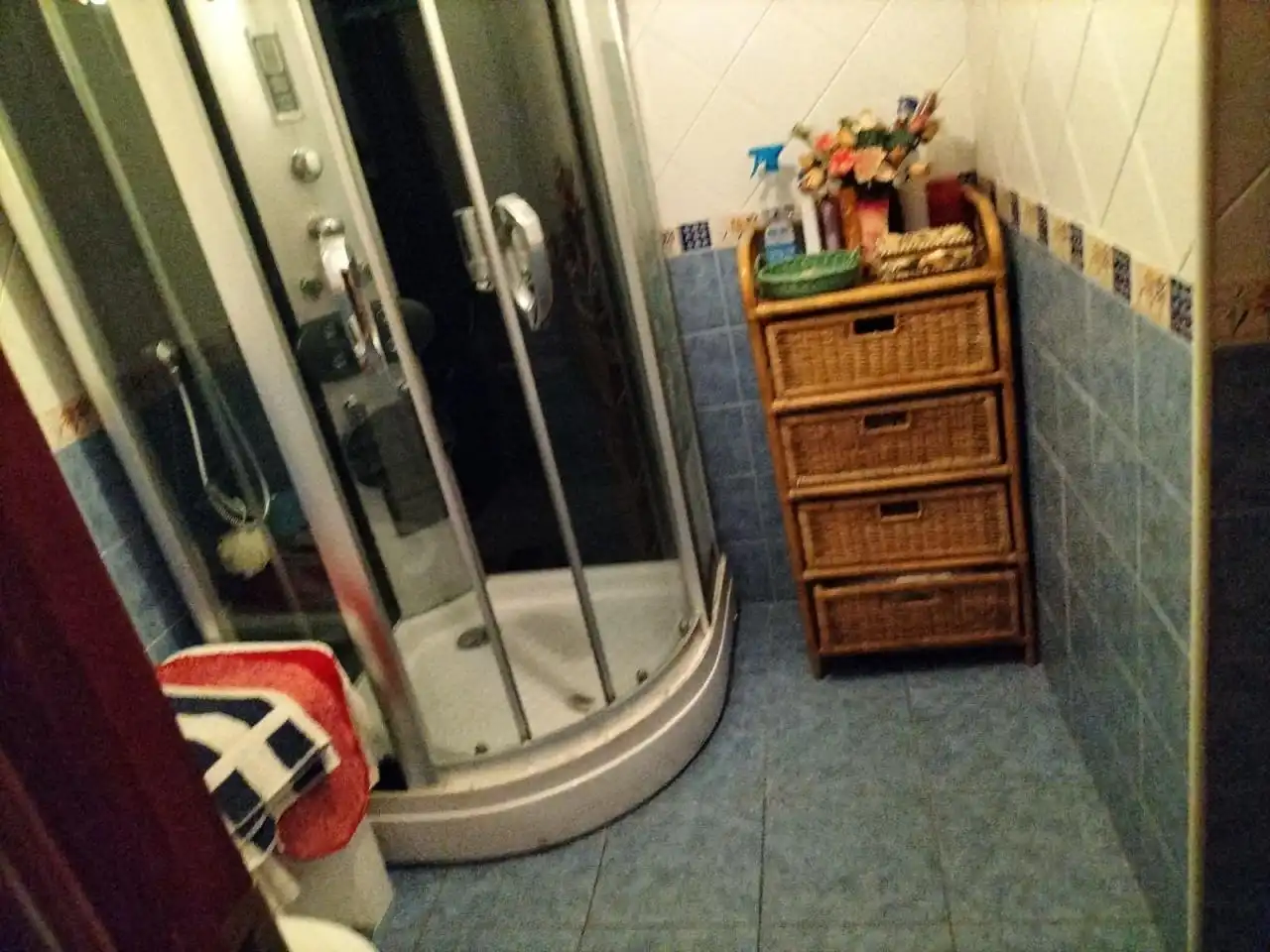 Baño de Piso en venta en Vigo  con Calefacción, Parquet y Trastero