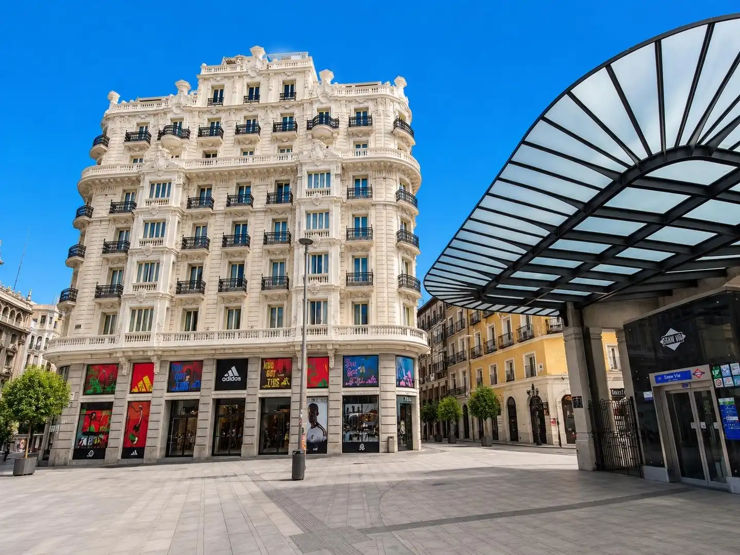 Vista exterior de Pis en venda en Madrid amb Aire condicionat, Calefacció i Moblat