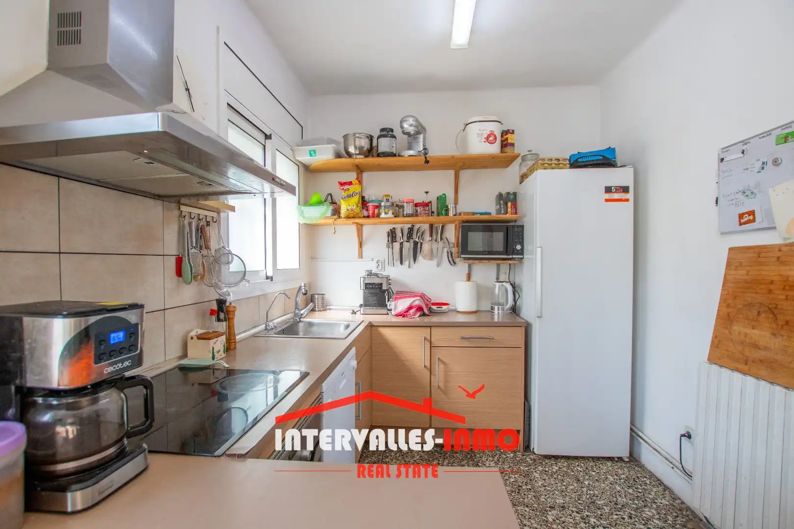Cuina de Casa o xalet en venda en Caldes de Montbui amb Calefacció, Jardí privat i Terrassa