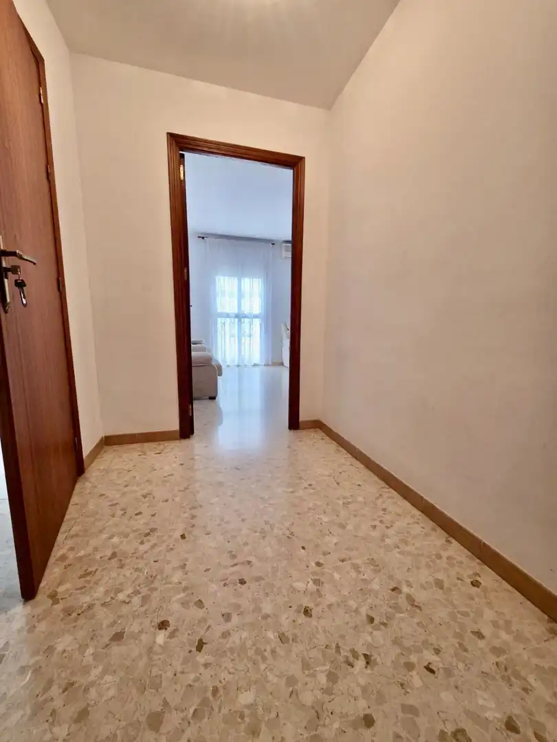 Casa adosada en venta en Lora del Río con Aire acondicionado y Trastero