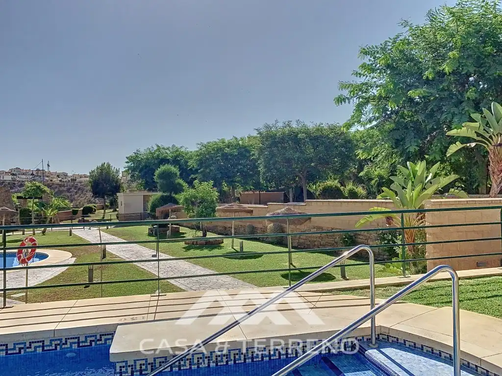Adossat amb piscina en venda a Calle Celestina, imagen 43
