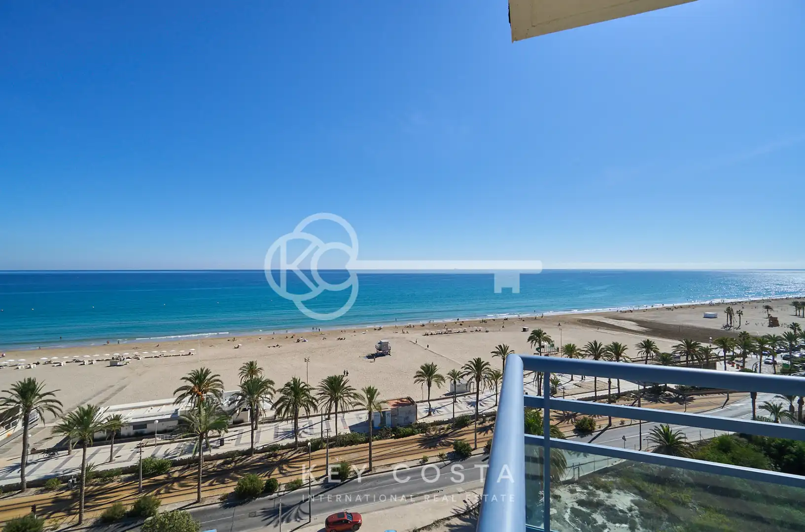 Vista exterior de Àtic de lloguer en Alicante / Alacant amb Aire condicionat, Piscina i Moblat